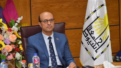 رئيس جامعة أسيوط يصدر قرارا بتشكيل مجلس إدارة مركز رعاية ذوي القدرات والاحتياجات الخاصة بالجامعة 