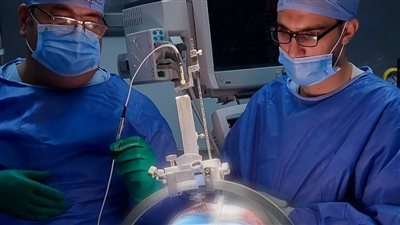 مستشفيات جامعة طنطا: اجراء جراحة بالمخ لمريض بجهاز التصويب المجسى ثلاثي الأبعاد لعلاج الوسواس القهري