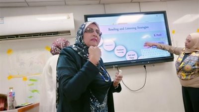 تدريب معلمى اللغة الإنجليزية للصف السادس الابتدائي على المنهج الجديد بإدارات الجيزة التعليمية