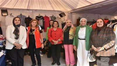 نائب رئيس جامعة عين شمس تفتتح 