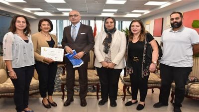 بالصور.. لقاء رئيس ونائب رئيس جامعة عين شمس برؤساء نوادى روتارى