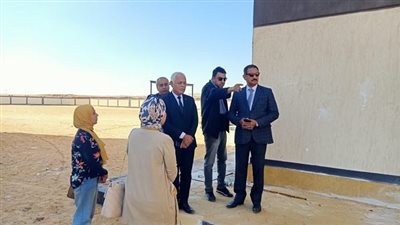 سلومة فى متابعات ميدانية لمتابعة الانتهاء من المدارس لخفض الكثافات بالمدارس