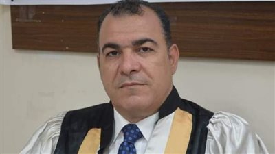 رئيس جامعة أسيوط يصدر قرارًا بتعيين الدكتور رجب محمد السيد وكيلًا لكلية الحقوق لشئون التعليم والطلاب