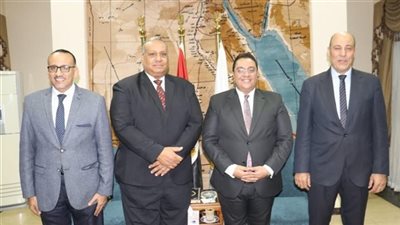 انطلاق برنامج إعداد القادة العام لطلاب المعاهد العليا بمعهد إعداد القادة