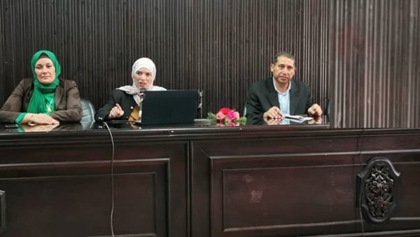 مناقشة رسالة دكتوراة