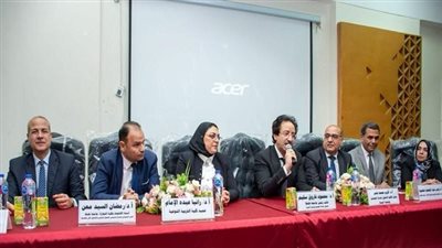 تنظيم ندوتين للتوعية بأهمية مشاركة الطلاب بالانتخابات الرئاسية بكلية التربية النوعية