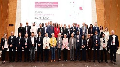 نائب رئيس جامعة عين شمس تشارك الجمعية العامة لمؤتمر رؤساء الجامعات الفرنكوفونية بدولة قطر