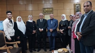 وزير التعليم يناقش رسالة دكتوراه بجامعة القاهرة حول تنمية الخيال العلمي