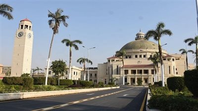 رئيس جامعة القاهرة: الجامعة الدولية تمتلك قدرات أكاديمية تنافسية