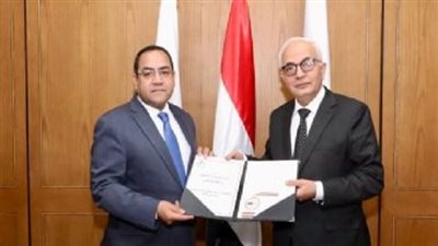 وزير التعليم يتسلم نتيجة مسابقة 30 ألف وظيفة معلم مساعد للعام الثانى