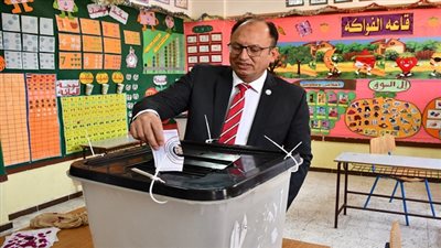 رئيس جامعة حلوان وقيادات الجامعة يشاركون في انطلاق ماراثون الانتخابات الرئاسية