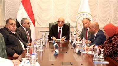 تكليفات هامة من وزير التربية والتعليم بشأن الاستعداد لامتحانات نصف العام