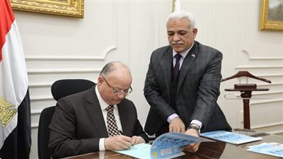 محافظ القاهرة يعتمد جدول امتحانات الفصل الدراسي الأول