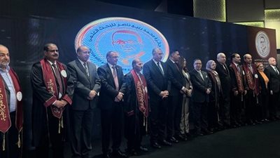 تعرف علي السيرة الذاتية لـ 