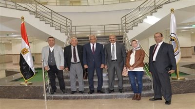 جامعة أسيوط الأهلية.. استقبال وفد عن لجنة قطاع الآداب بالمجلس الأعلى للجامعات