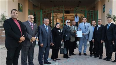 رئيس جامعة سوهاج: منح شهادتي الأيزو لكليتي التجارة والزراعة