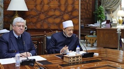 شيخ الأزهر يبحث مع وزير التعليم العالي زيادة التعاون المشترك 