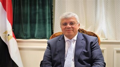 وزير التعليم العالي يُغلق كيانين غير شرعيين في الإسكندرية