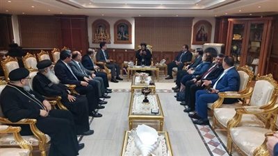 رئيس جامعة بنها يهنئ مطران شبرا الخيمة بـ 