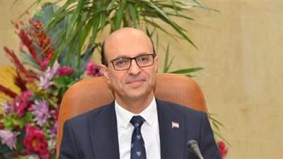 أخبار الجامعات.. جامعة أسيوط: توفر مواصلات بأسعار مخفضة لكافة أفراد المجتمعا لجامعي 