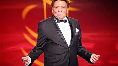 حالة عادل إمام الصحية.. نجل الفنان يكشف آخر التطورات 
