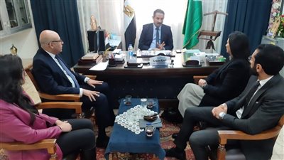 أخبار التعليم.. مدير تعليم الجيزة يؤكدأهمية التعاون في مشروع البنك المدرسي