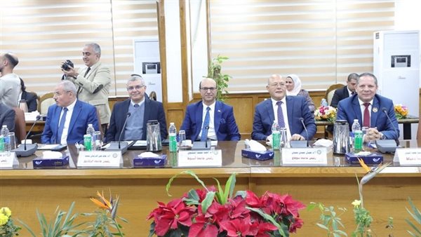 رئيس جامعة الزقازيق