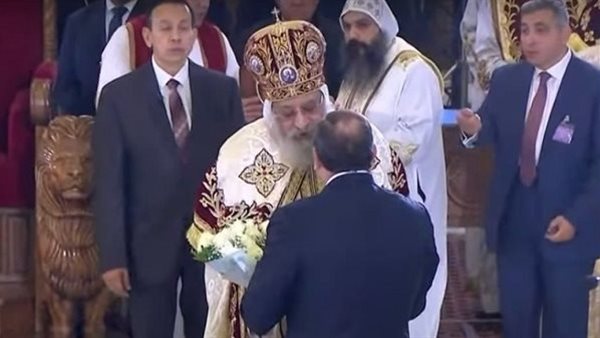 الرئيس يهنئ البابا