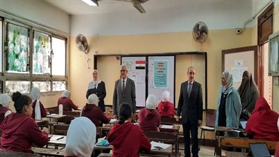 جولة تفقدية لـ مدير تعليم القاهرة بشأن بدء أعمال امتحانات الصف الثانى الثانوي