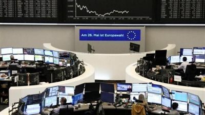 تراجع الأسهم الأوروبية متأثرة بارتفاع عوائد السندات الحكومية