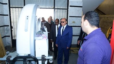 النعماني يتابع التجهيزات النهائية لتركيب جهاز الجاما كاميرا بقسم الأورام بمستشفى سوهاج