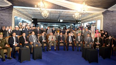 أخبار الجامعات.. رئيس جامعة المنصورة يشارك باحتفال محافظة الدقهلية بالعيد القومي 