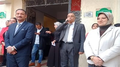 وكيل تعليم الجيزة يقوم بجولة تفقدية لعدد من المدارس التابعة لادارة الهرم التعليمية