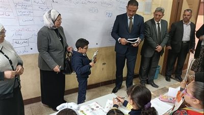 وكيل تعليم الجيزة: ضرورة تفعيل حصص المشاهدة والاهتمام بالطلاب الضعاف