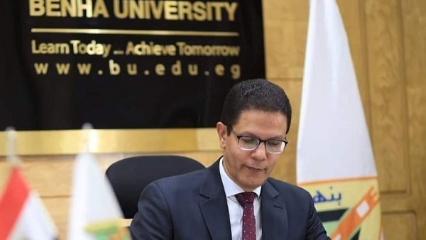 رئيس جامعة بنها يصدر