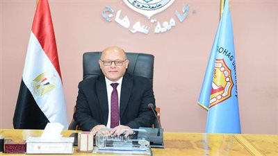 أخبار الجامعات | طالب بـ جامعة سوهاج يحصد المركز الخامس في المسابقة القومية للبحوث الاجتماعية