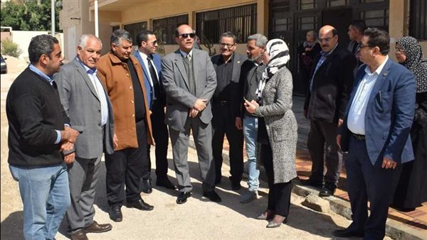 رئيس جامعة العريش