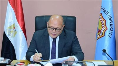 تعيين مدرس من ذوي الإعاقة البصرية بكلية الآداب جامعة سوهاج