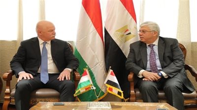 أخبار الجامعات | وزيرا التعليم العالي والثقافة والابتكار المجري يعقدان لقاءًا بشأن التوسع في إنشاء أفرع الجامعات الأجنبية