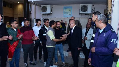 أخبار الجامعات.. رئيس جامعة سوهاج يشارك رفقاء الخير بإفطار رمضان