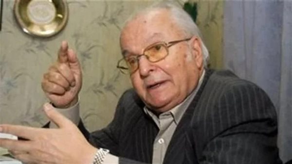 الدكتور حمدي السيد