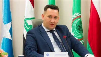 خبير اقتصادي يرصد أسباب رفع لجنة التسعير التلقائي أسعار البنزين والسولار