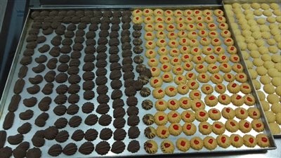 عاجل..التربية والتعليم تطرح كعك العيد للمعلمين والمواطنين بأسعار مخفضة..تعرف عليها 