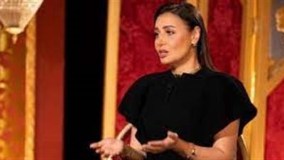 القرب من ربنا مش باللبس وبحب الرجال المتدينين.. الفنانة حلا شيحة تكشف سبب اعتزالها 
