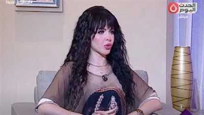 الفنانة لي لي قاسم عن عودتها كمذيعة: أنا خريجة إعلام وده تخصصي