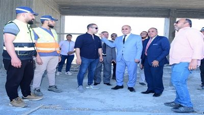 أخبار الرياضة | رئيس جامعة سوهاج يؤكد أن صالة الألعاب الرياضية الدولية بالجامعة ستكون ملتقي للبطولات