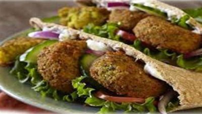 تفاصيل خفض أسعار سندويتشات الفول والطعمية بنسبة 20%