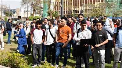 أخبار الجامعات..إطلاق صفارات الأنذار وإخلاء مبنى الحاسبات والمعلومات بـ جامعة عين شمس بدون إصابات 