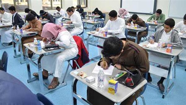 تعليق الدراسة في مدارس وجامعات المملكة العربية السعودية بسبب الطقس السيئ 