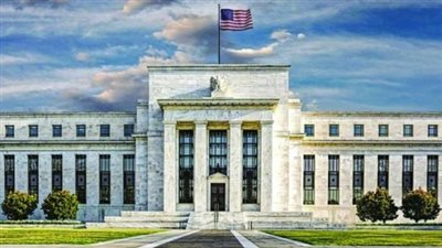 بنكان خليجيان يثبتان الفائدة عقب قرار الفيدرالي الأمريكي